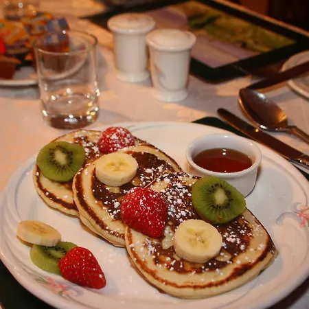 The White House Couette-café 4*