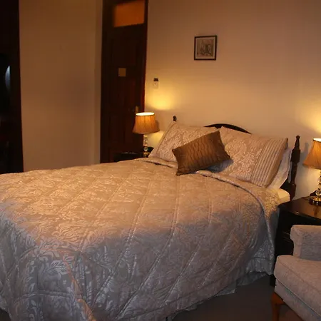 The White House Bed & Breakfast Cork