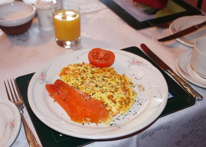 The White House Корк