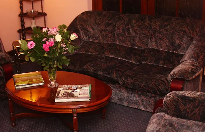 Bed & Breakfast The White House Cork