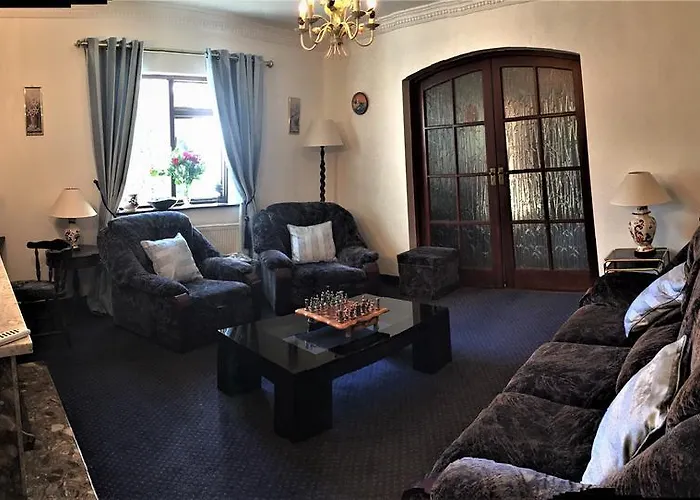 The White House Bed & Breakfast Cork